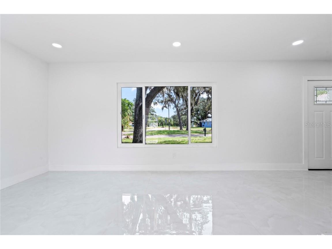 2026 Pinecrest Way Clearwater FL 33755 TB8431759 image21