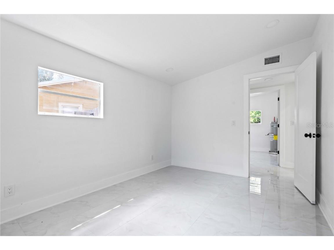 2026 Pinecrest Way Clearwater FL 33755 TB8431759 image36