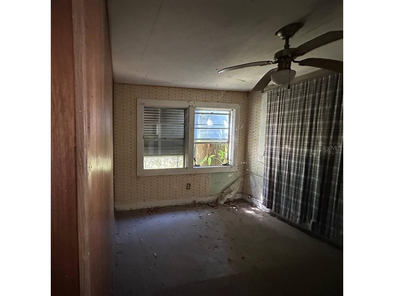 2026 Seminole Boulevard S Saint Petersburg FL 33705 A4692112 image8