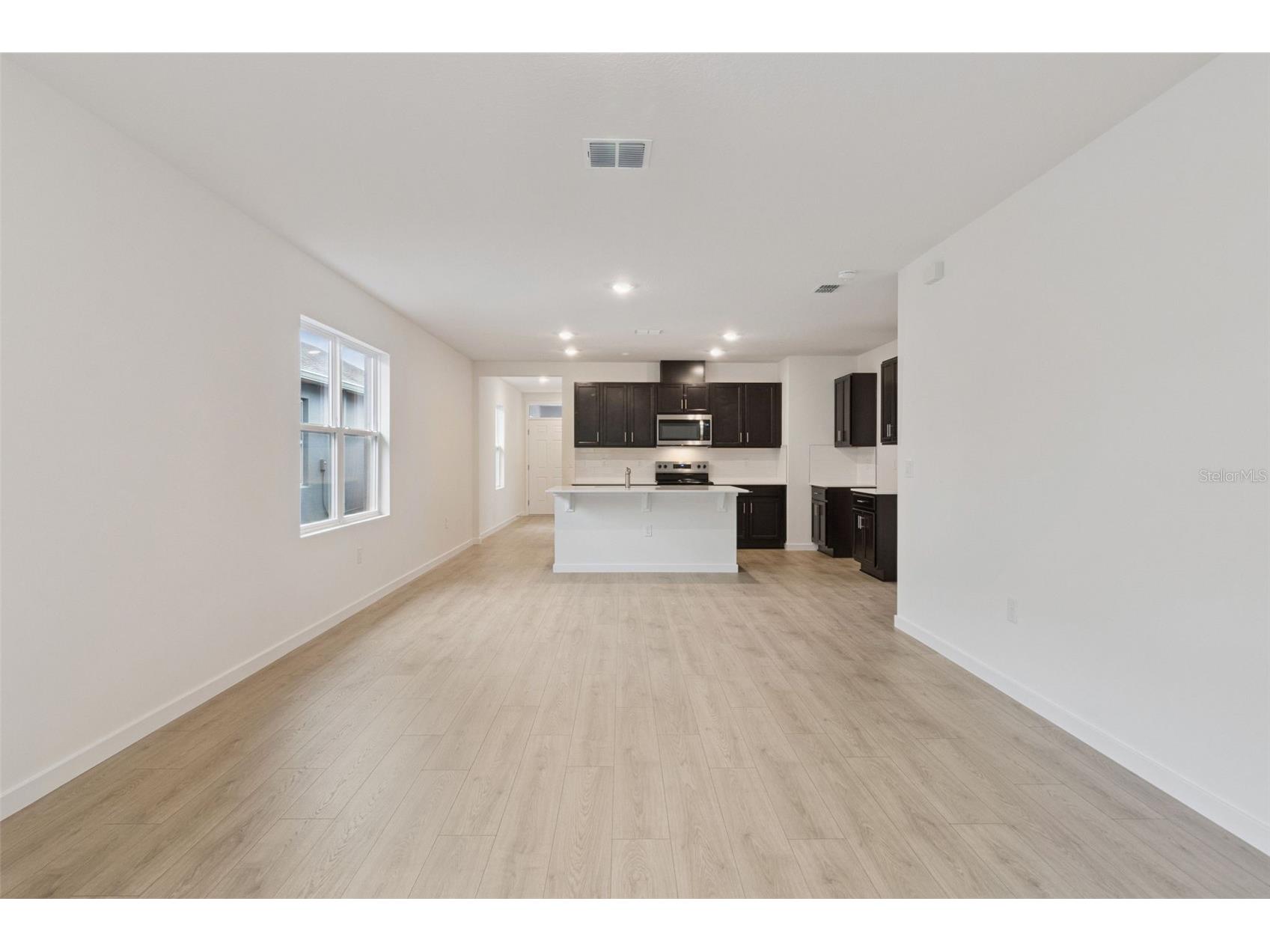 2026 Walnut Creek Drive Kissimmee FL 34744 O6424608 image8