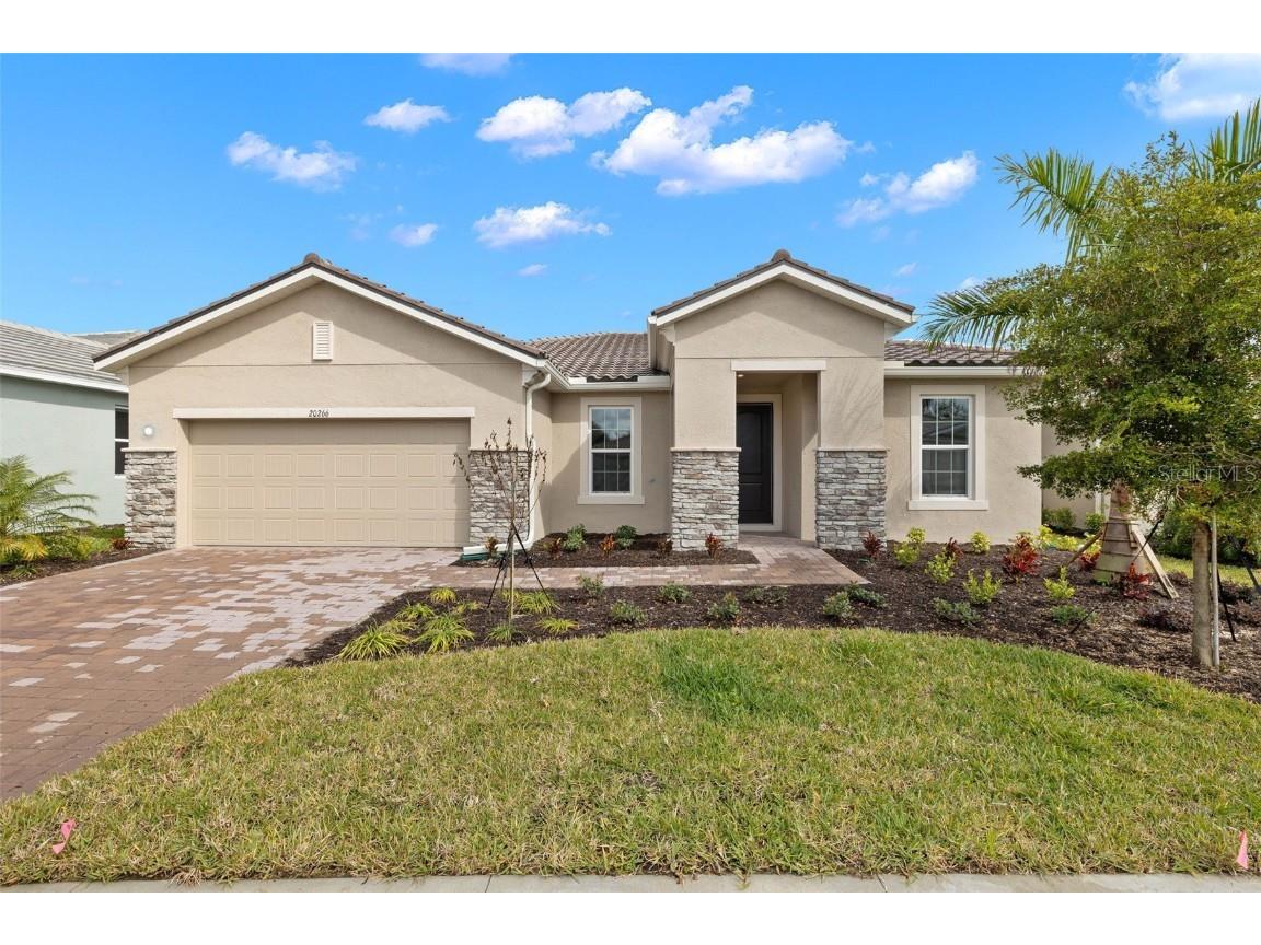 20266 Symphony Place Venice FL 34293 T3467489 image1