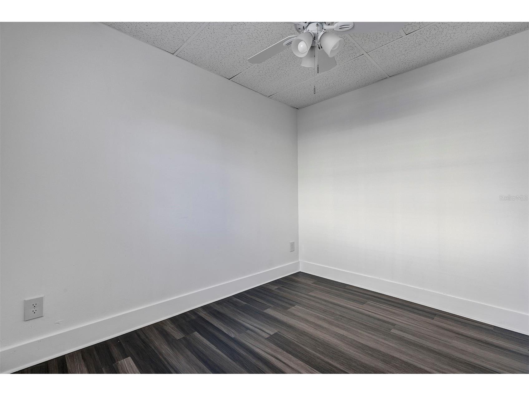 2027 1/2 30th Ave Bottom Unit N Saint Petersburg FL 33713 O6394564 image17