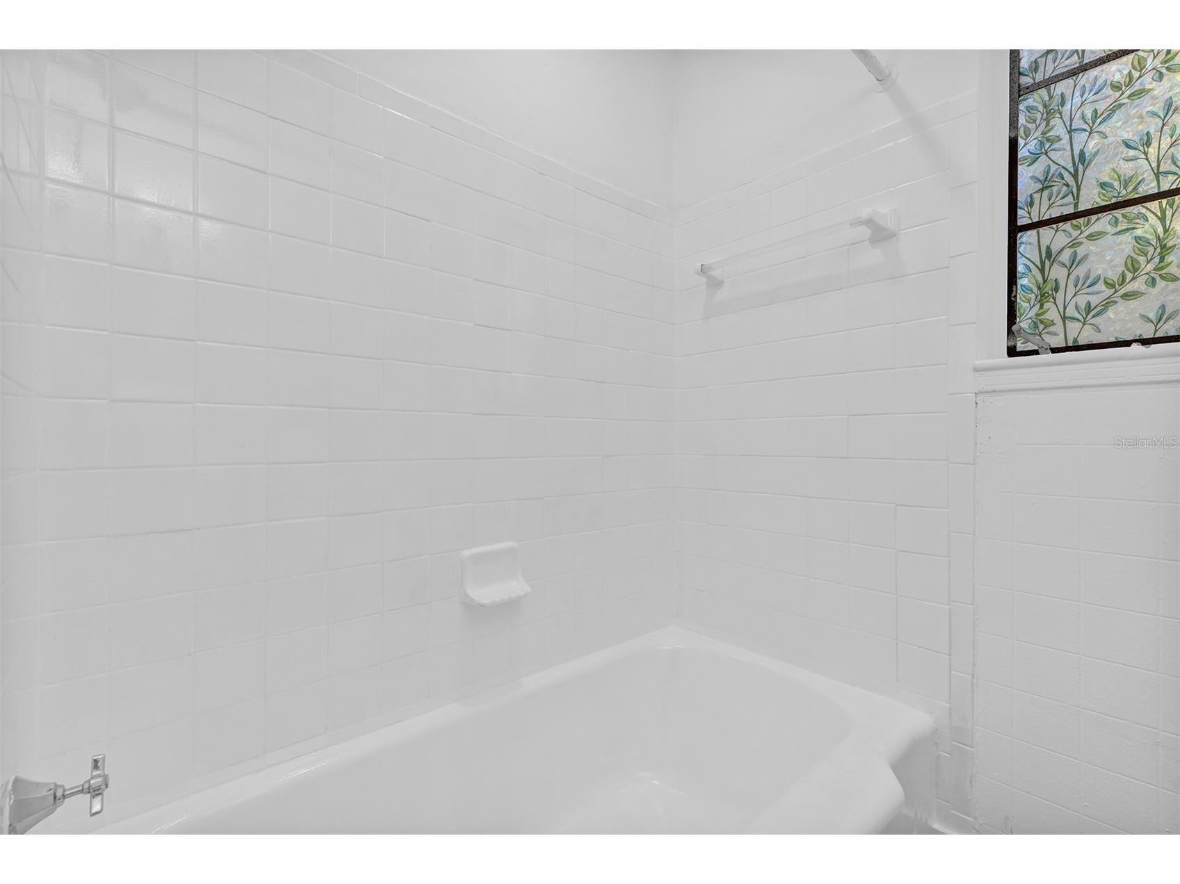 2027 30th Avenue N #TOP UNIT Saint Petersburg FL 33713 O6422519 image11