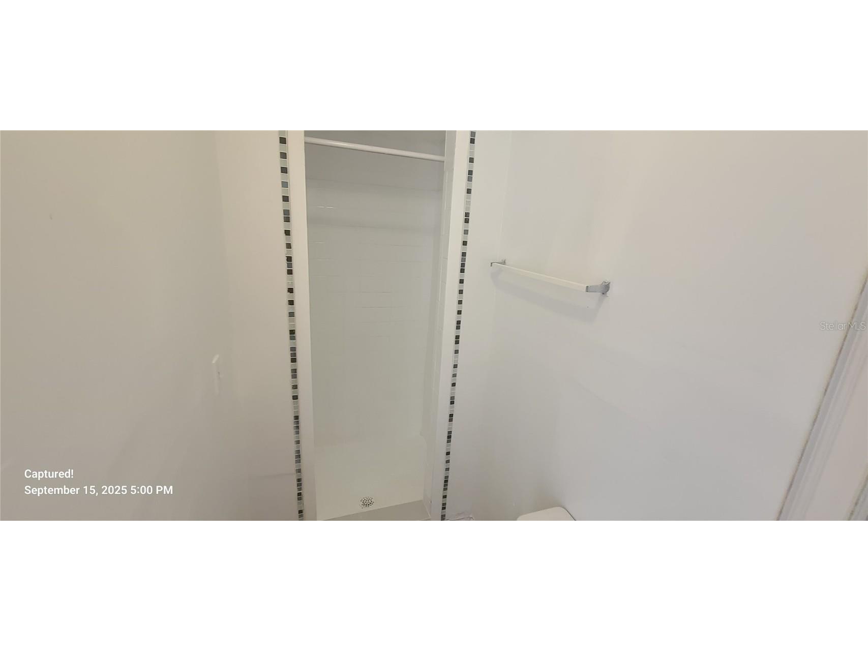 2027 Bentley Street Orlando FL 32805 O6350285 image17