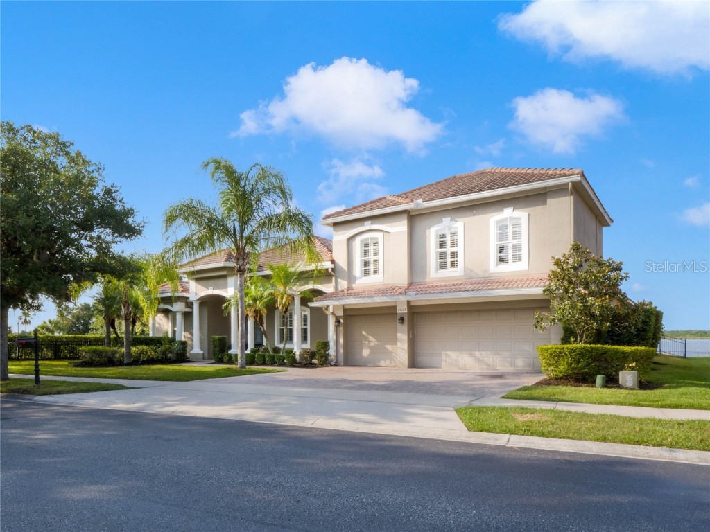 2027 Black Lake Boulevard, Winter Garden, FL, 34787 MLS O6204751 Edina Realty