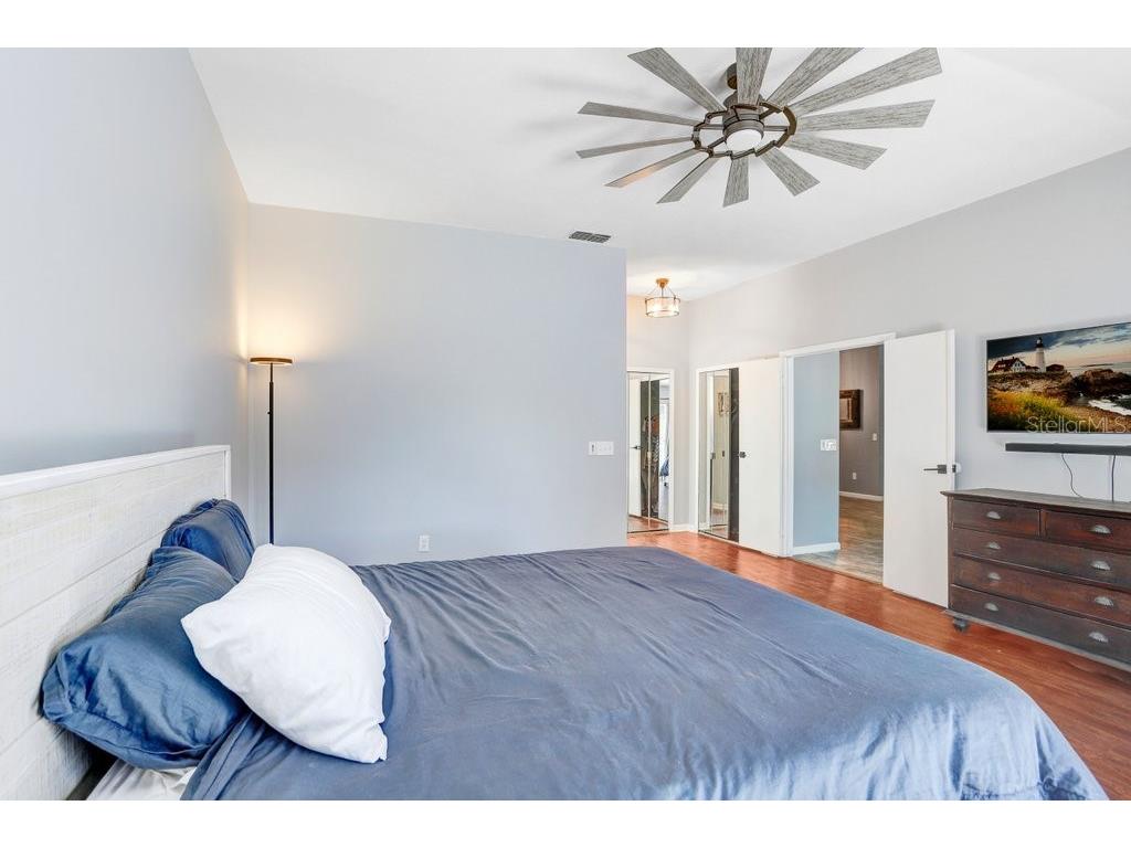 2027 Darlington Oak Drive Seffner FL 33584 TB8450375 image14