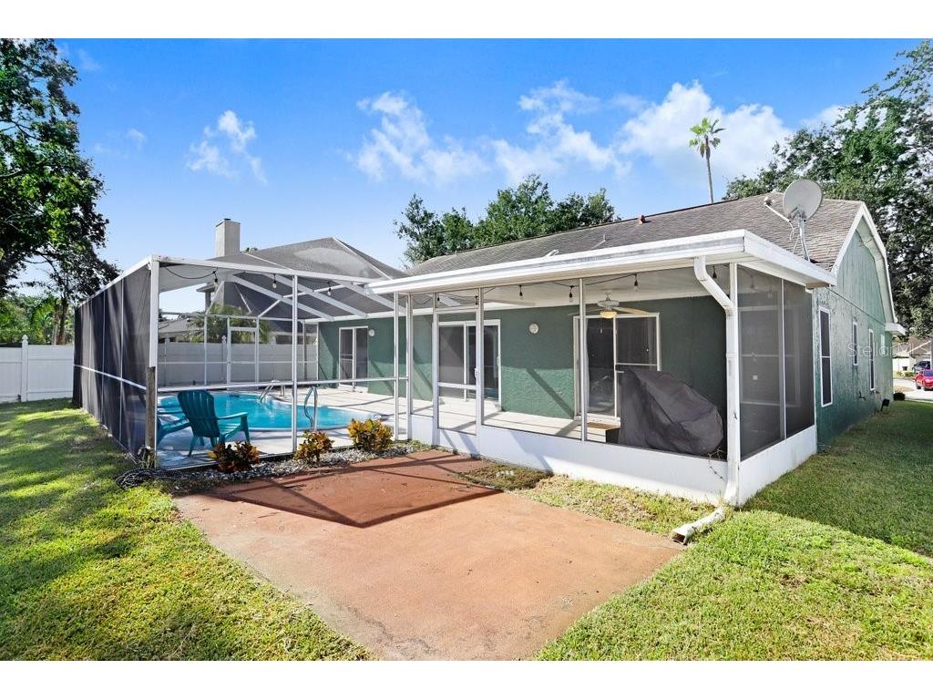 2027 Darlington Oak Drive Seffner FL 33584 TB8450375 image21