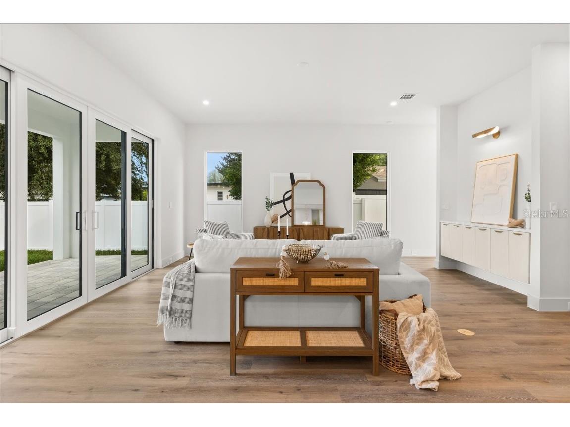 2027 E Harding Street Orlando FL 32806 O6358072 image17