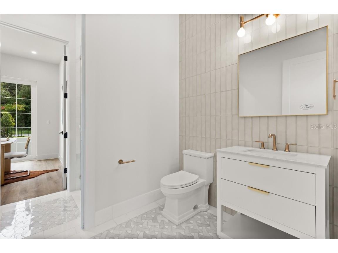 2027 E Harding Street Orlando FL 32806 O6358072 image24