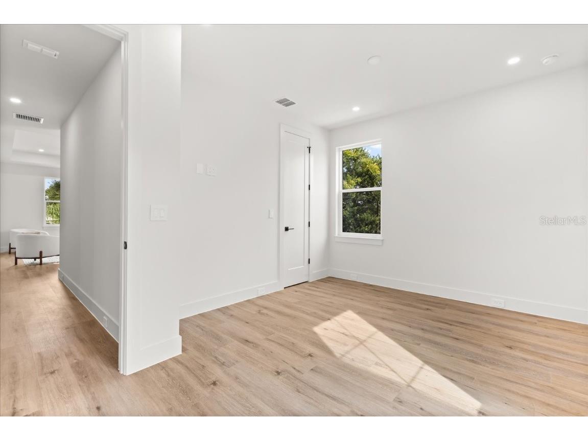 2027 E Harding Street Orlando FL 32806 O6358072 image40