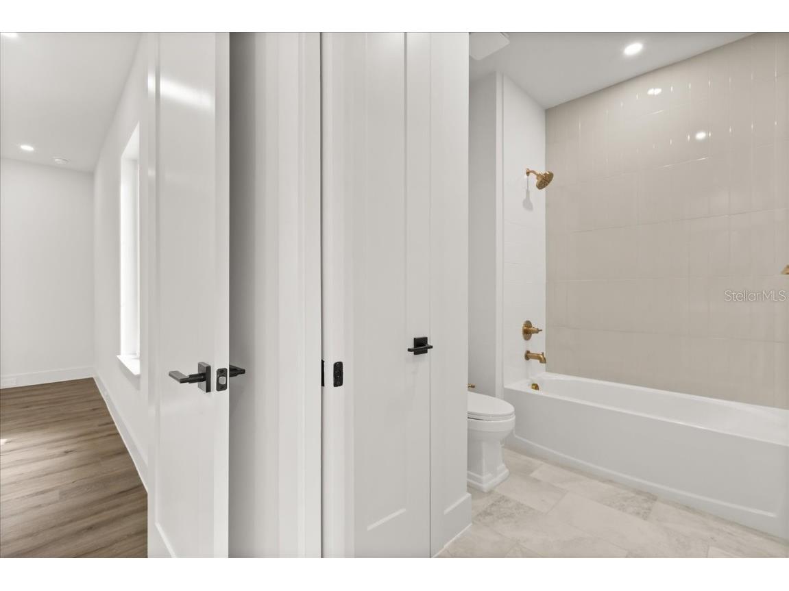 2027 E Harding Street Orlando FL 32806 O6358072 image43