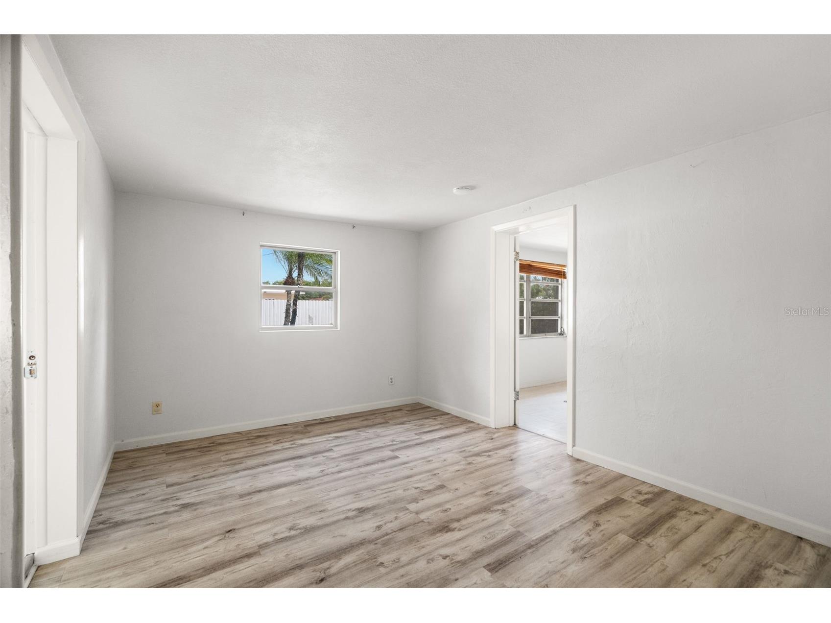 2027 E Valencia Way E Clearwater FL 33764 TB8490914 image17
