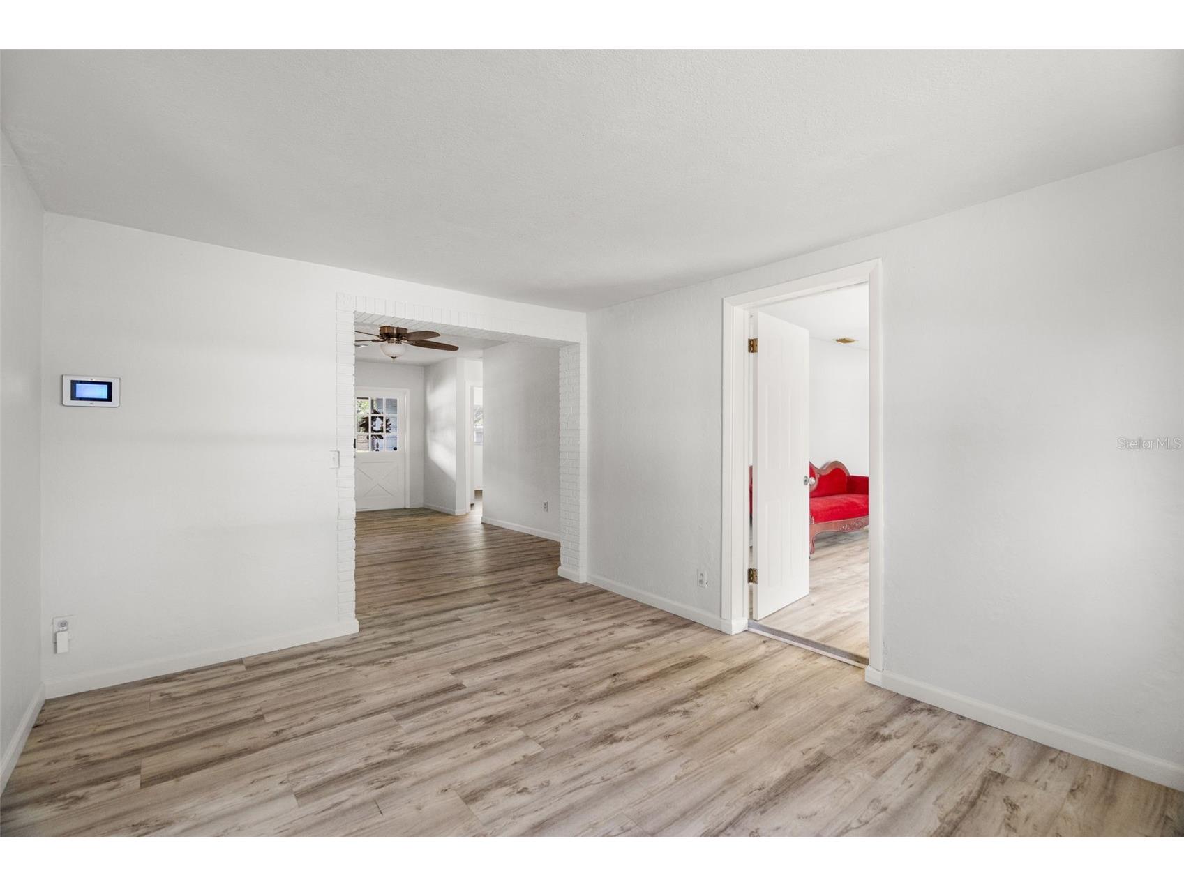 2027 E Valencia Way E Clearwater FL 33764 TB8490914 image18