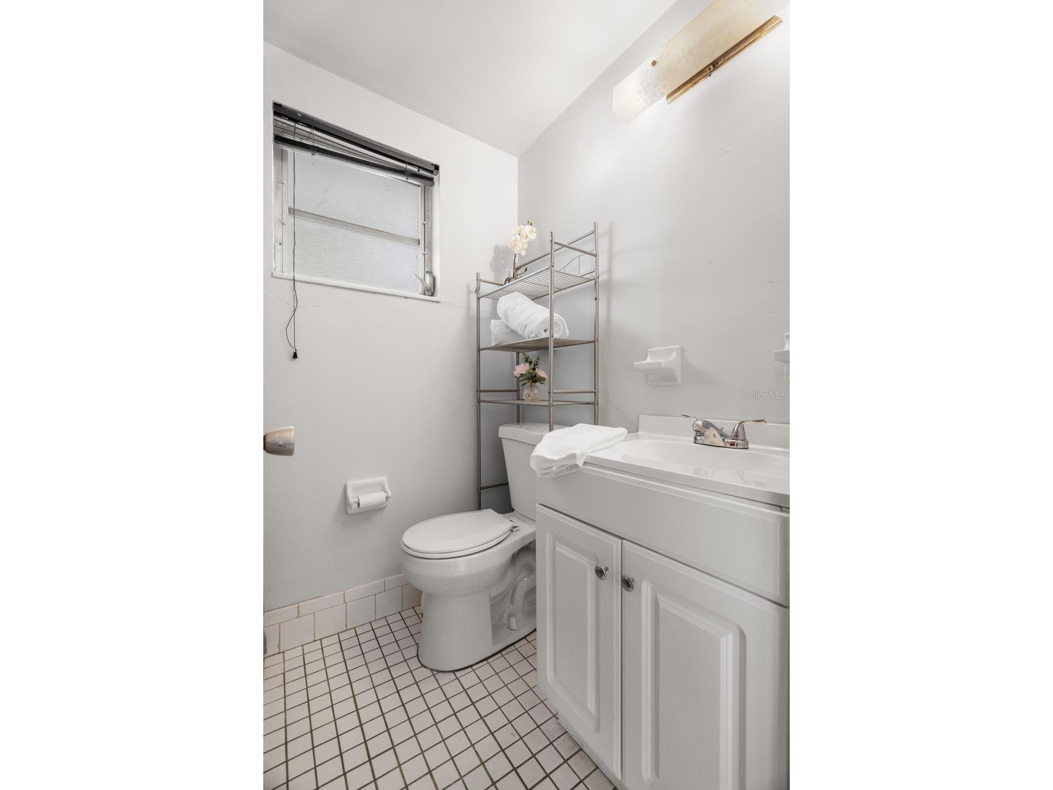 2027 E Valencia Way E Clearwater FL 33764 TB8490914 image27