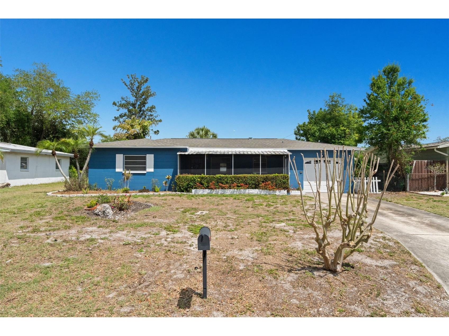 2027 E Valencia Way E Clearwater FL 33764 TB8490914 image32