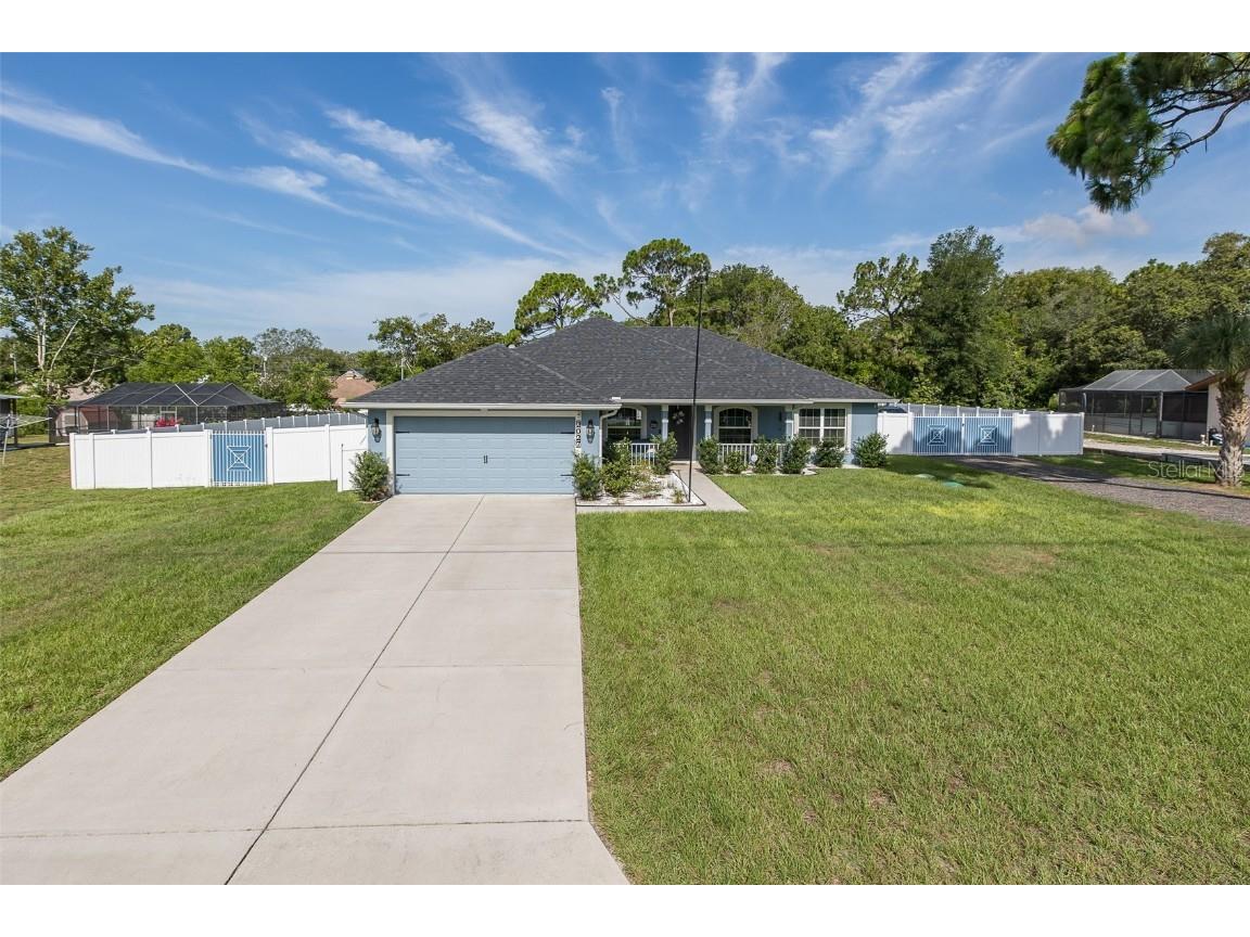 2027 Fentress Court Spring Hill FL 34609 W7876924 image1