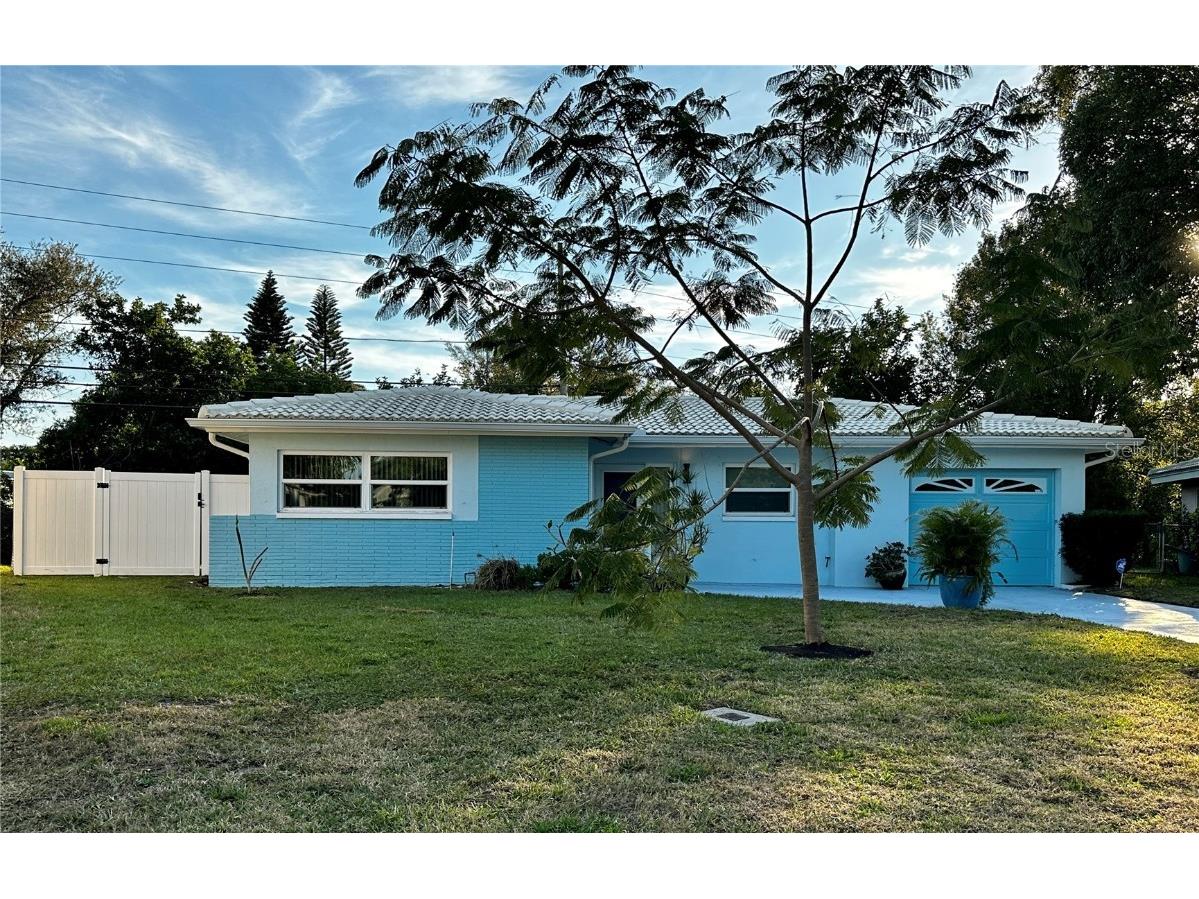 2027 Indigo Drive Clearwater FL 33763 T3425000 image1