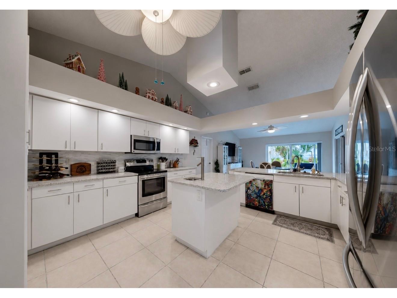 2027 New Bedford Drive Sun City Center FL 33573 TB8514939 image23