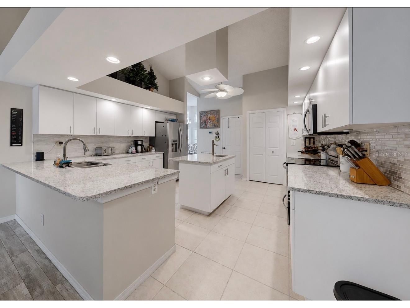 2027 New Bedford Drive Sun City Center FL 33573 TB8514939 image25