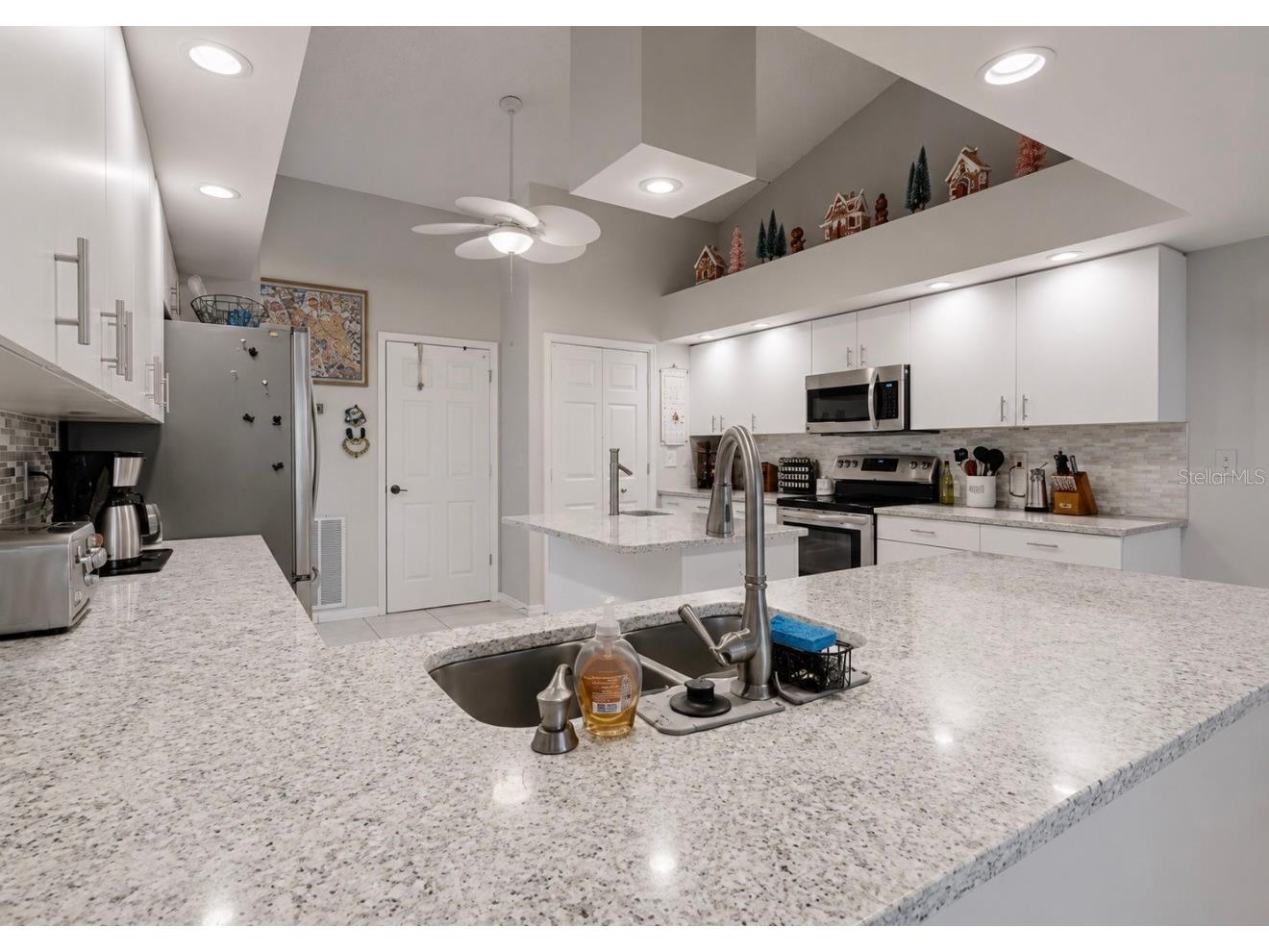 2027 New Bedford Drive Sun City Center FL 33573 TB8514939 image27
