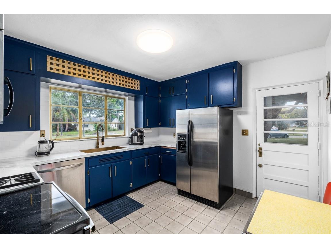 2027 Pinecrest Way Clearwater FL 33755 TB8436136 image14