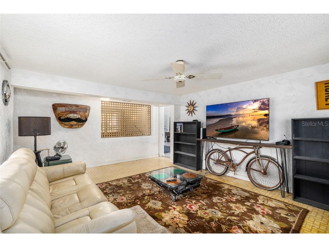 2027 Pinecrest Way Clearwater FL 33755 TB8436136 image19