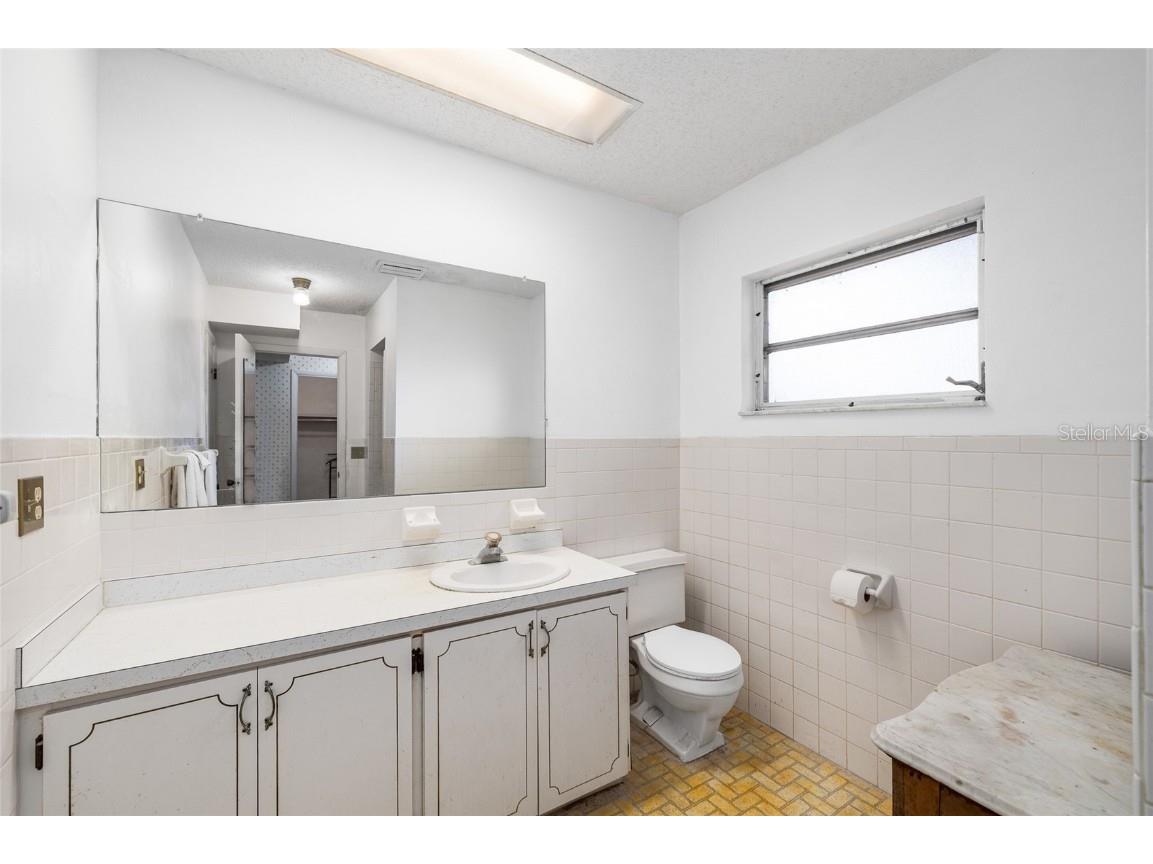 2027 Pinecrest Way Clearwater FL 33755 TB8436136 image26