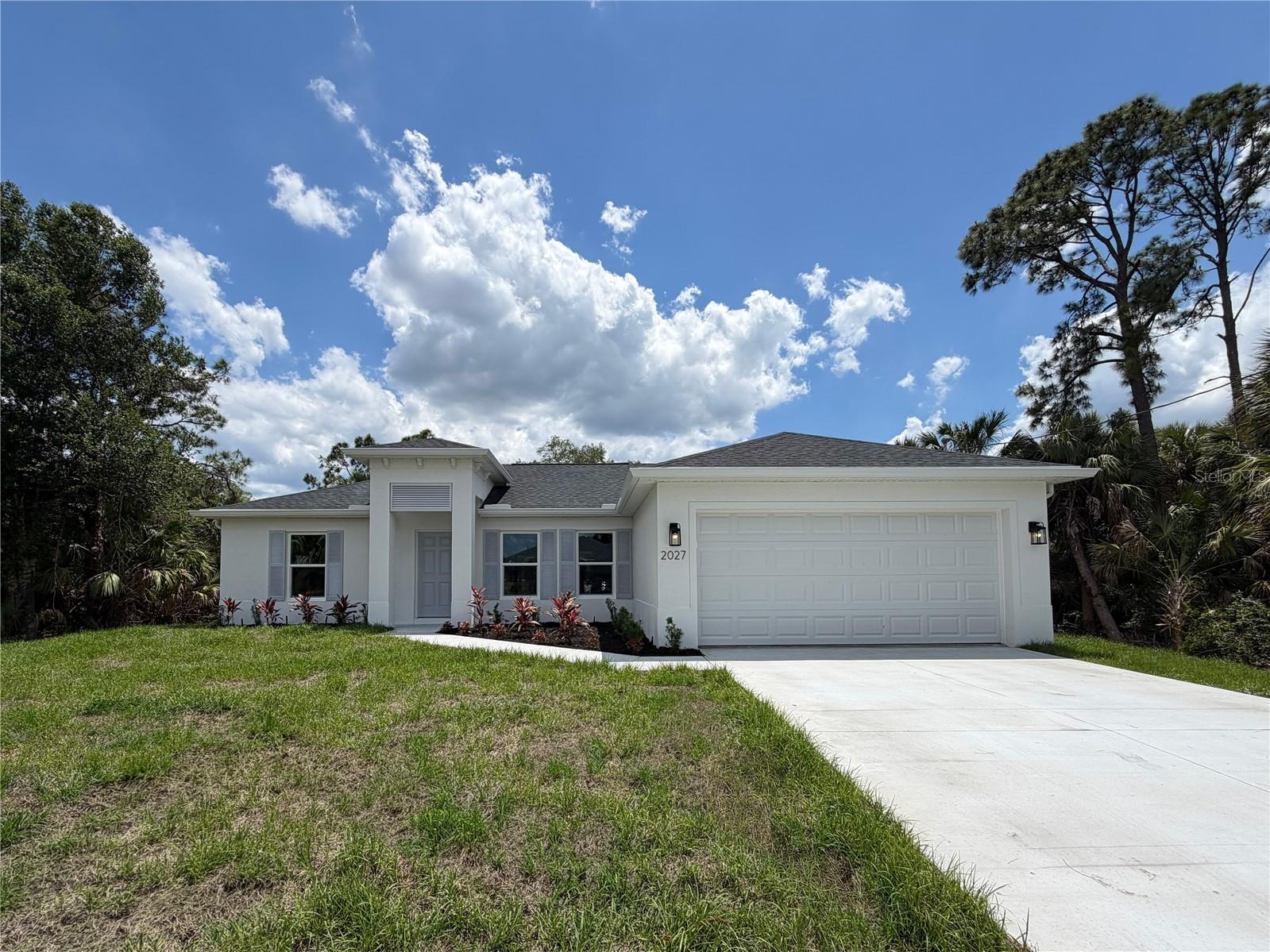 2027 Roanoke Road North Port FL 34288 C7526235 image1