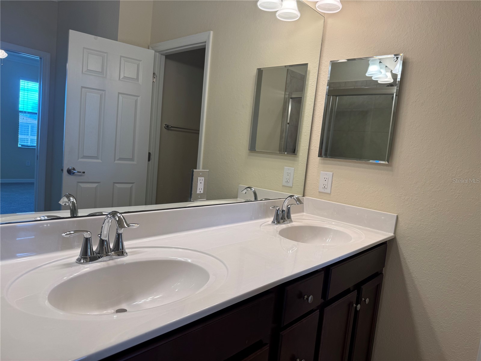 20270 Lagente Circle Venice FL 34293 A4682624 image30