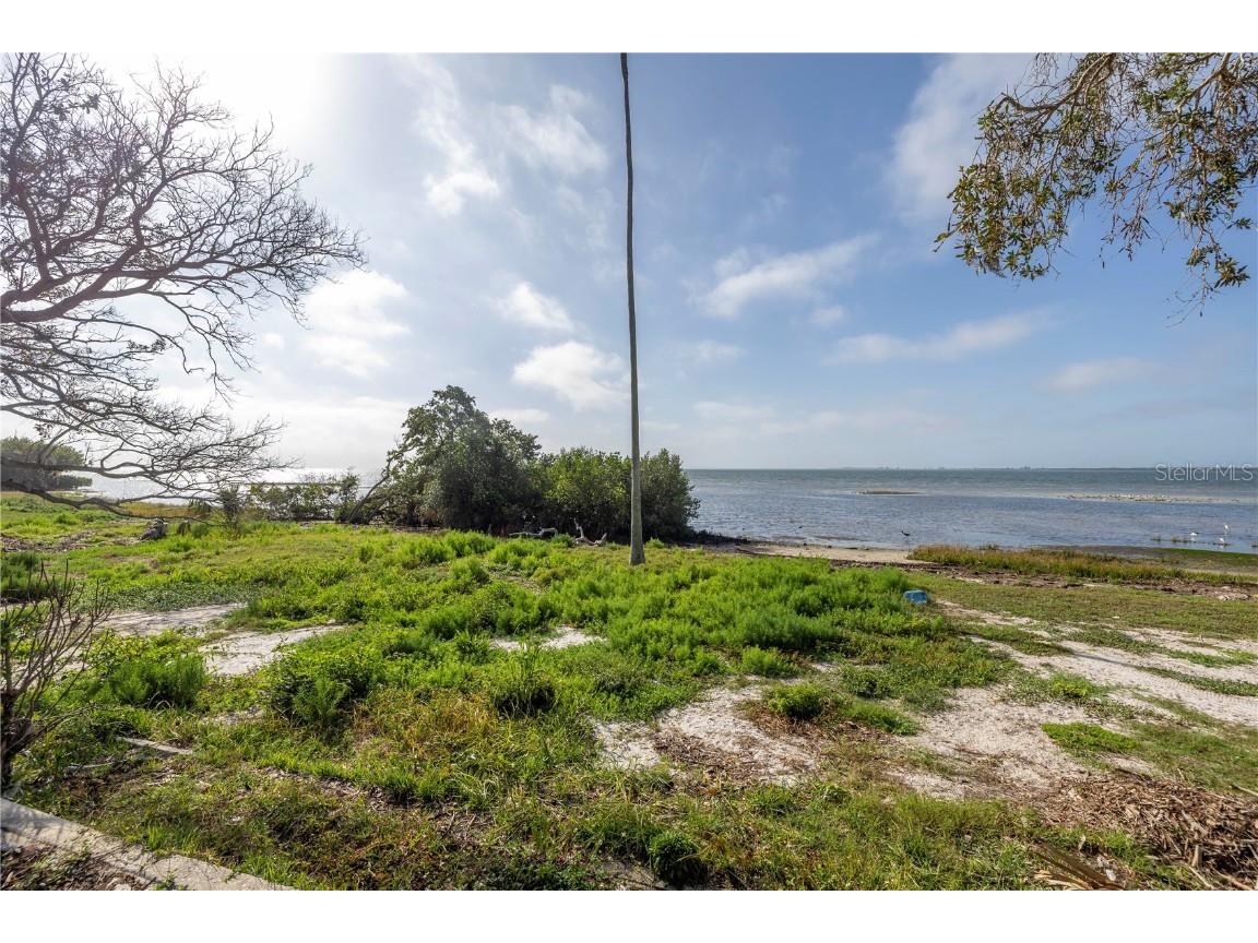 2028 Blossom Way S Saint Petersburg FL 33712 - TAMPA BAY TB8348614 image1