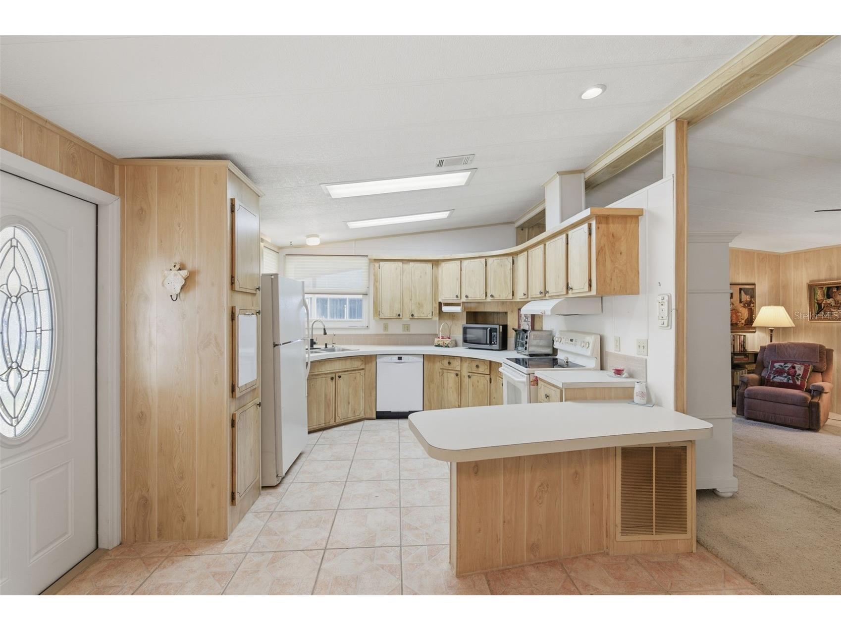 2028 Hilo Drive Holiday FL 34691 W7882656 image11
