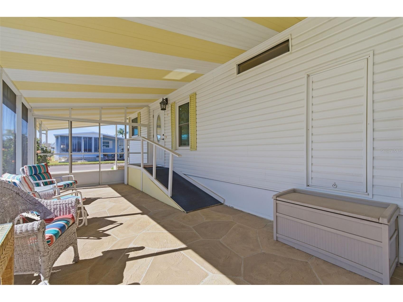 2028 Hilo Drive Holiday FL 34691 W7882656 image7