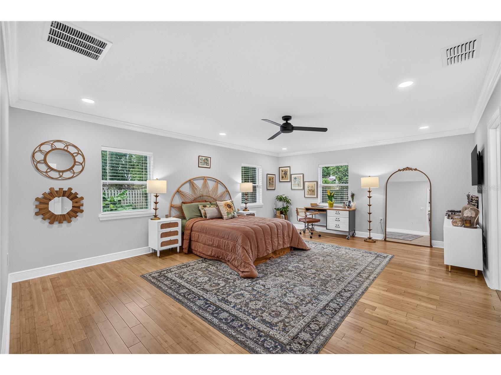 2028 Illinois Street Orlando FL 32803 A4699741 image21