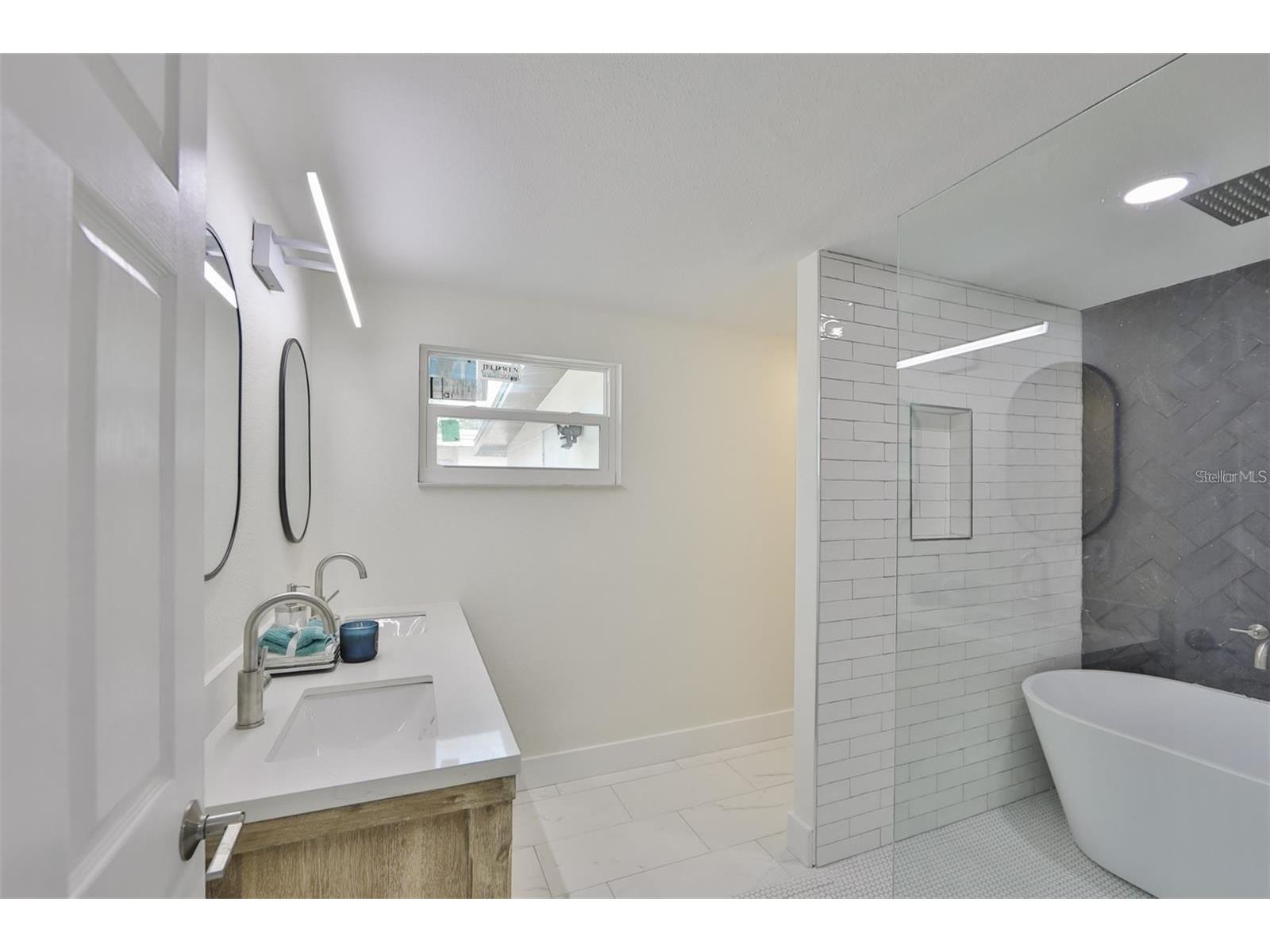 2028 N Betty Lane Clearwater FL 33755 TB8467089 image15