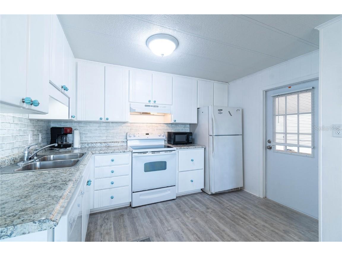 2028 Oahu Drive Holiday FL 34691 TB8327106 image11