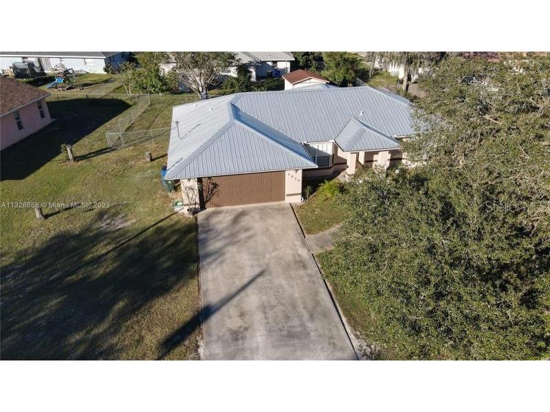 2028 W Columbine Road Avon Park FL 33825 J962895 image1