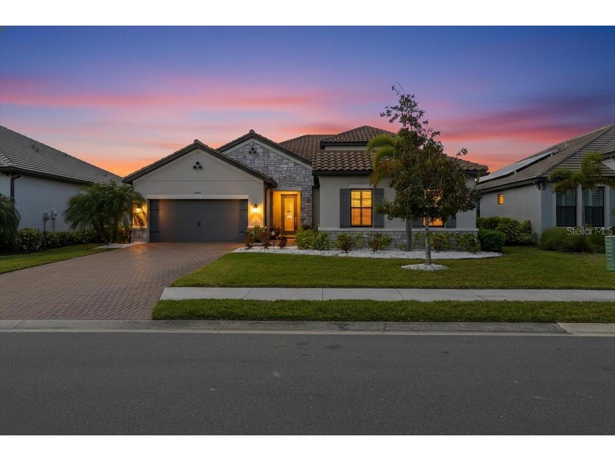 2028 Woodleaf Hammock Court Bradenton FL 34211 A4682385 image3