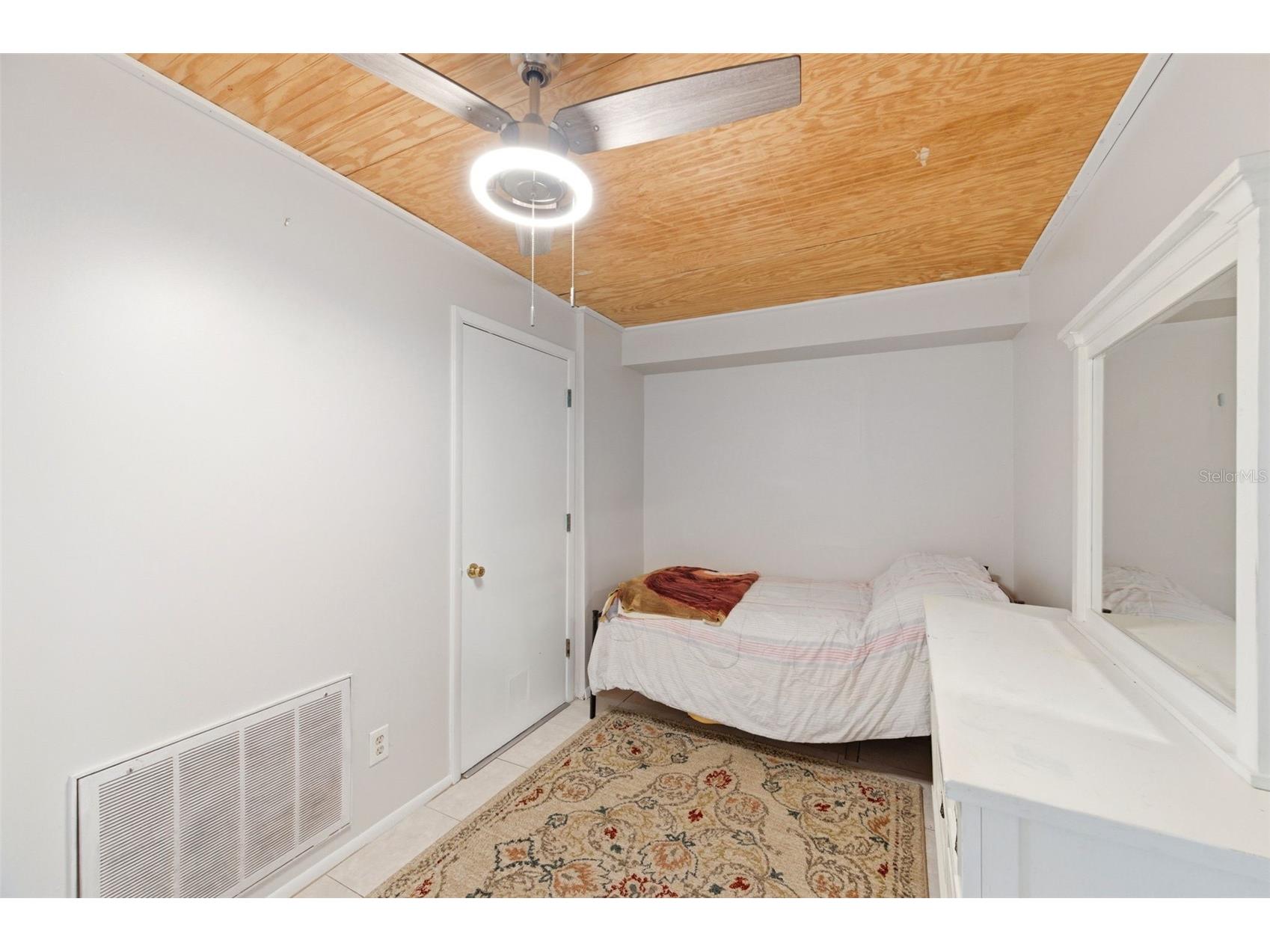 2029 Saginaw Court Oldsmar FL 34677 TB8515524 image10