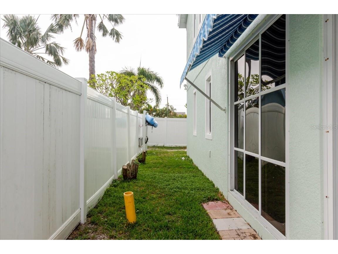 203 163rd Avenue Redington Beach FL 33708 TB8427856 image39