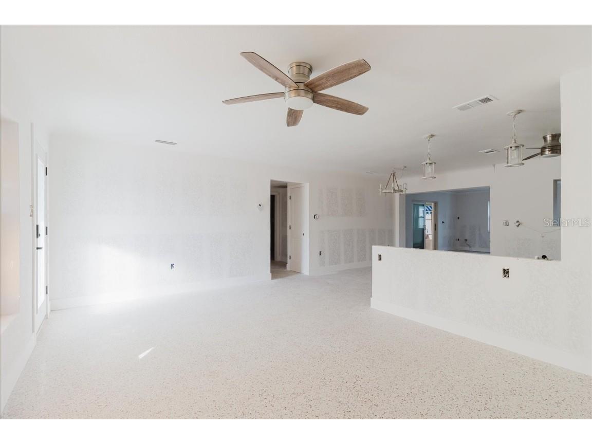 203 163rd Avenue Redington Beach FL 33708 TB8427856 image9