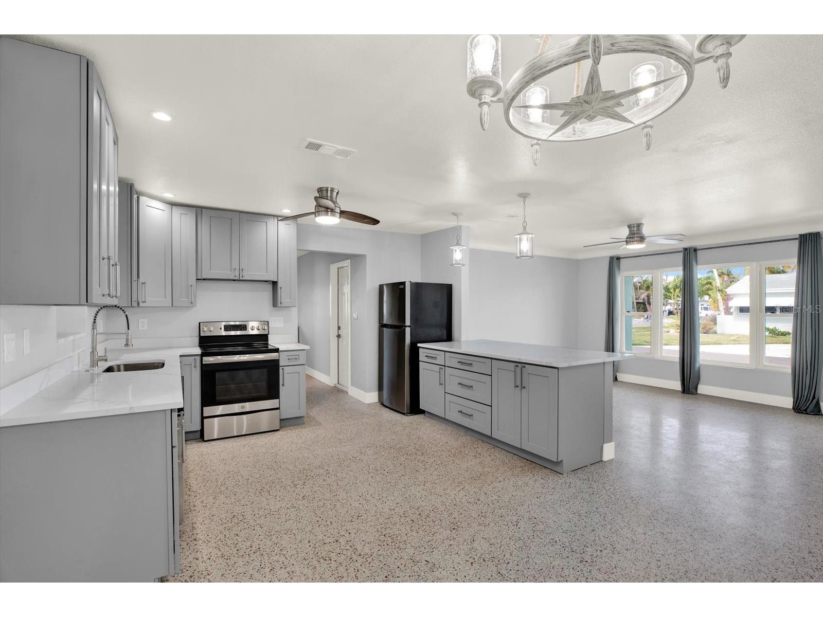 203 163rd Avenue Redington Beach FL 33708 TB8490644 image7