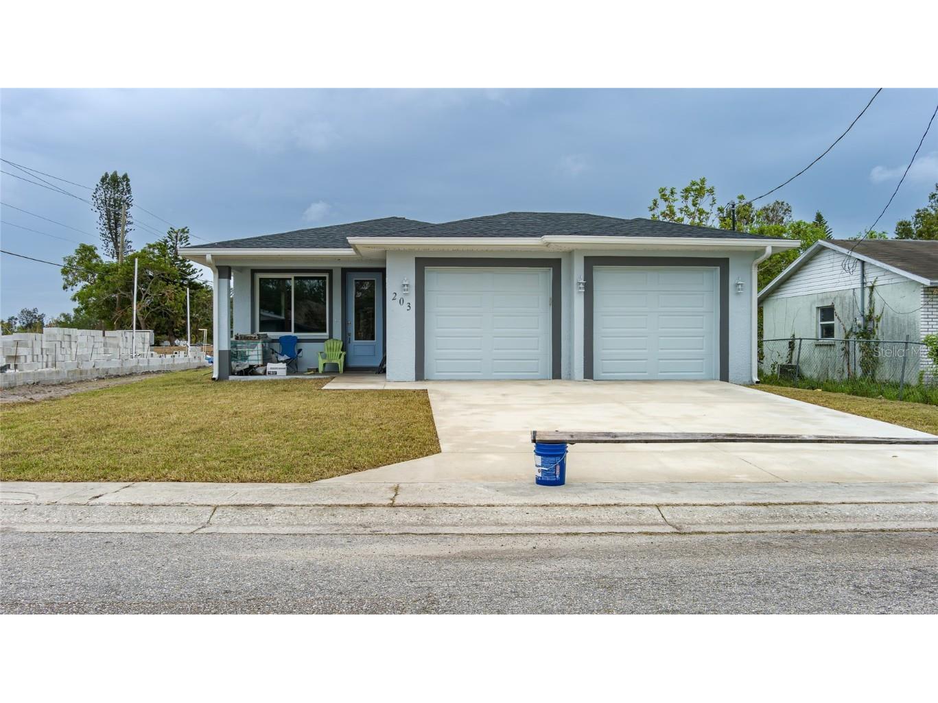 203 16th Street W Palmetto FL 34221 A4629449 image1