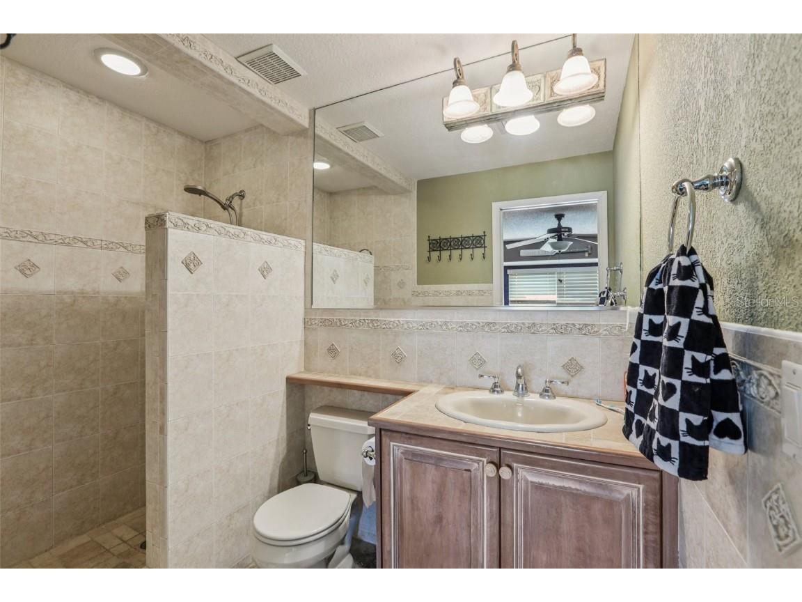 203 46th Avenue Saint Pete Beach FL 33706 TB8407129 image15