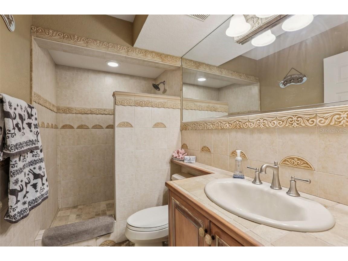 203 46th Avenue Saint Pete Beach FL 33706 TB8407129 image19