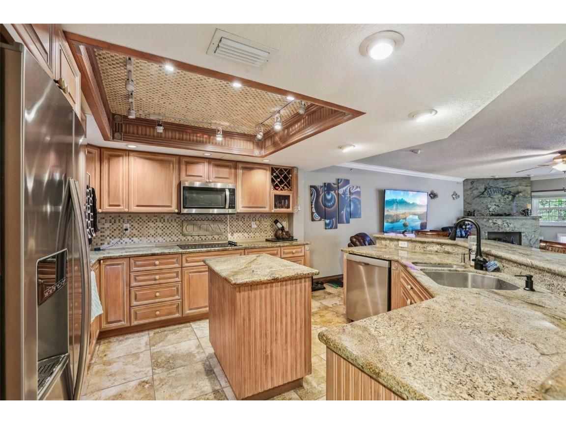 203 46th Avenue Saint Pete Beach FL 33706 TB8407129 image8