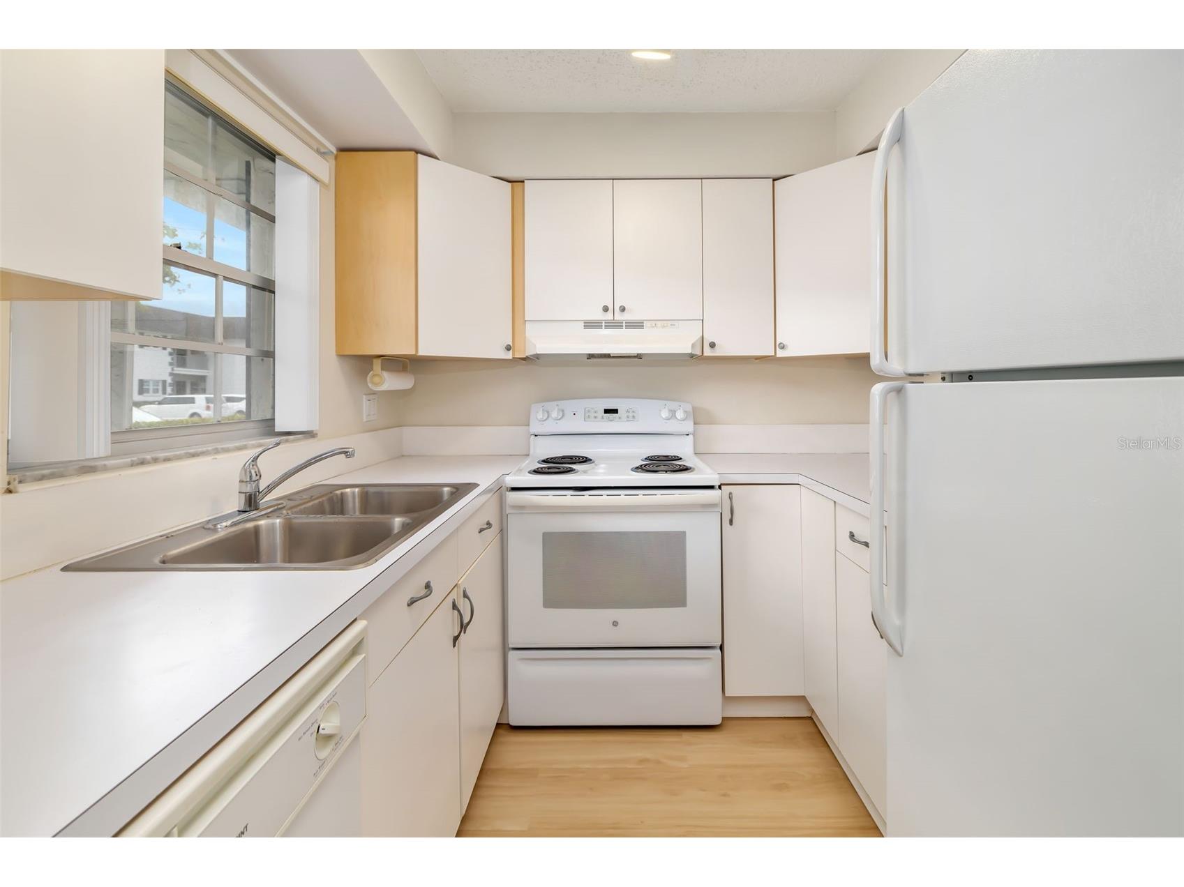 203 47th Avenue Drive W #167 Bradenton FL 34207 A4676676 image3