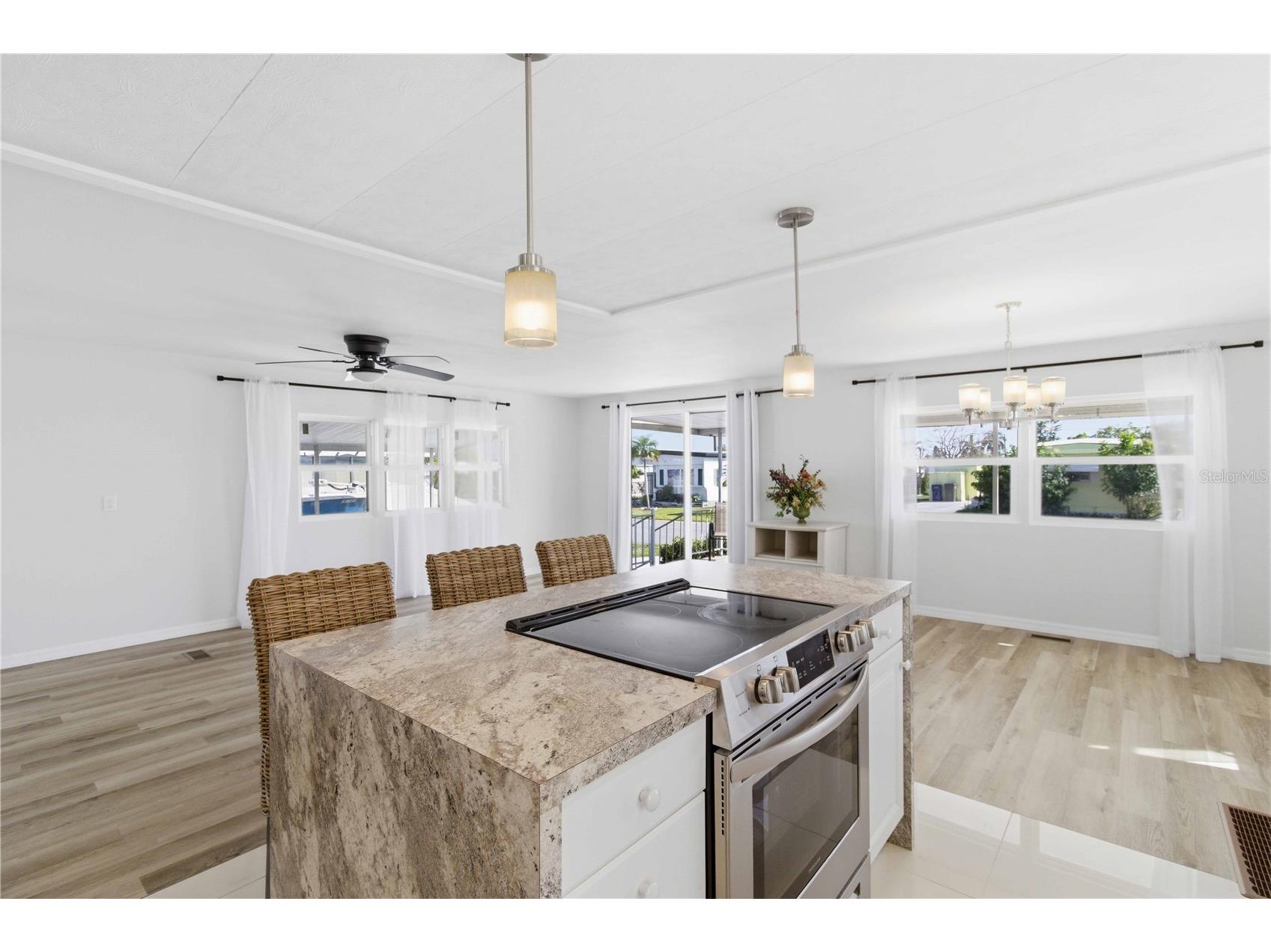 203 48th Avenue Drive W Bradenton FL 34207 A4686244 image12