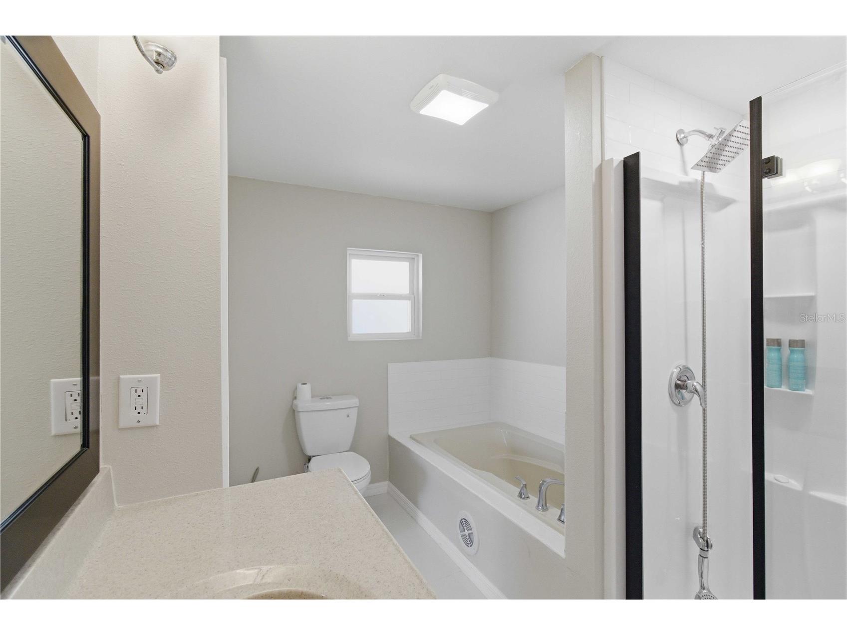 203 48th Avenue Drive W Bradenton FL 34207 A4686244 image16