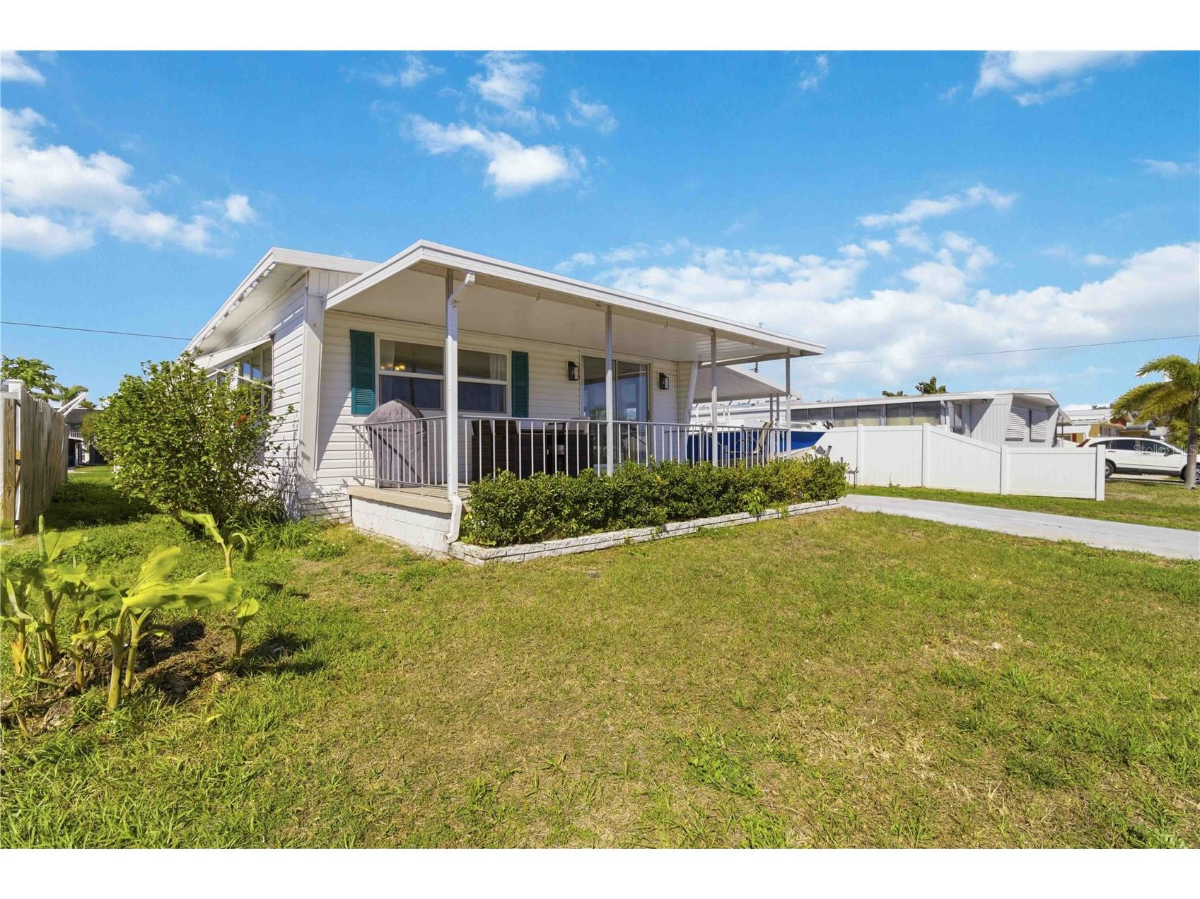 203 48th Avenue Drive W Bradenton FL 34207 A4686244 image3