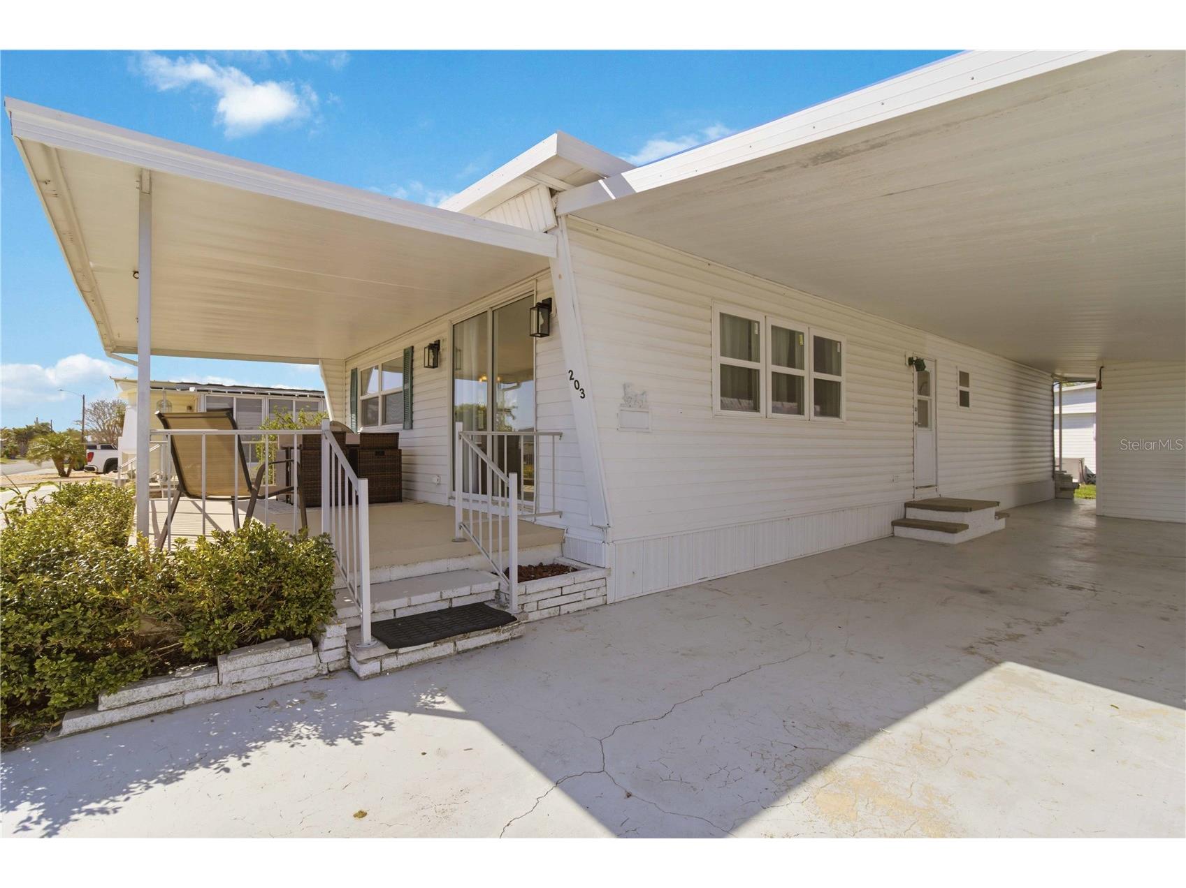 203 48th Avenue Drive W Bradenton FL 34207 A4686244 image4